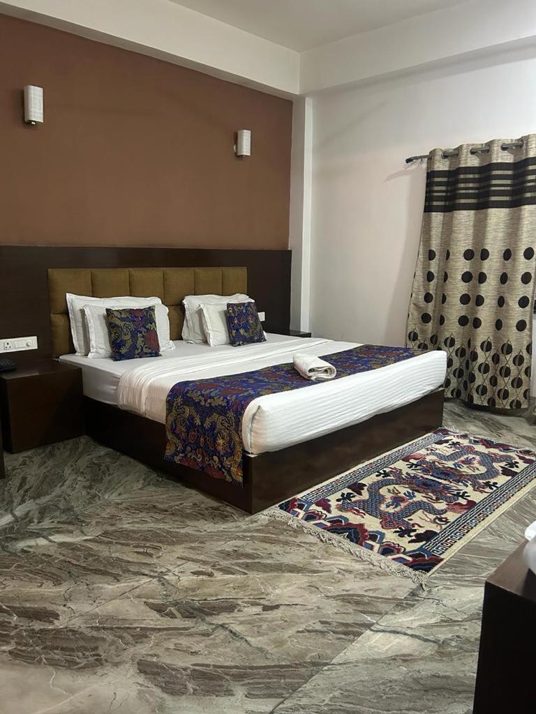 Twin Spring Hotel Gangtok Ngoại thất bức ảnh